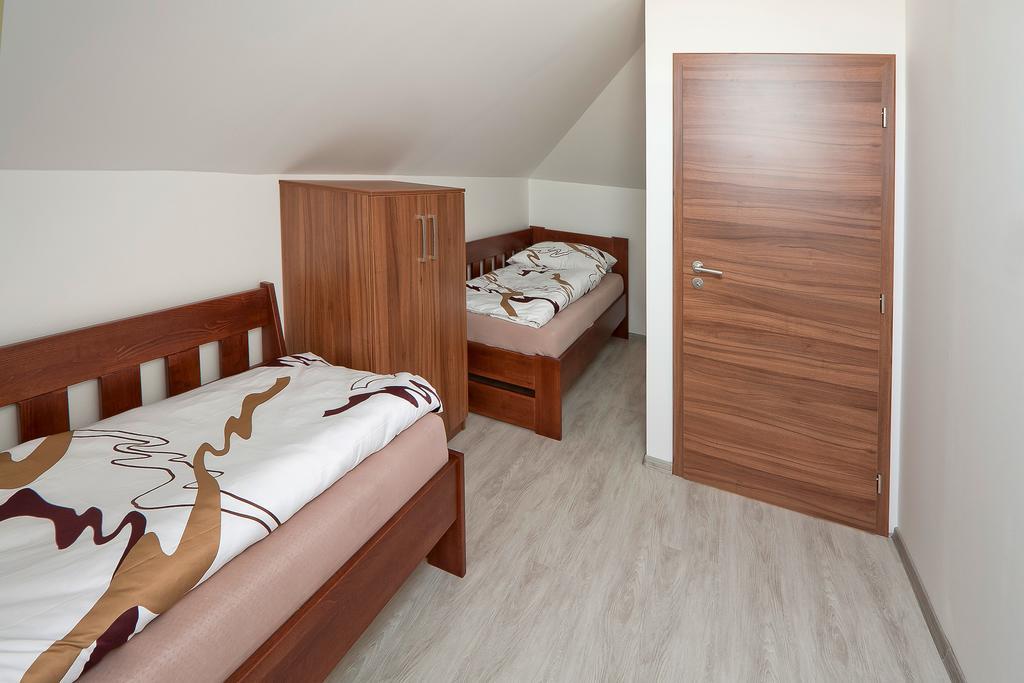 Pension Čížek Mikulov Bagian luar foto